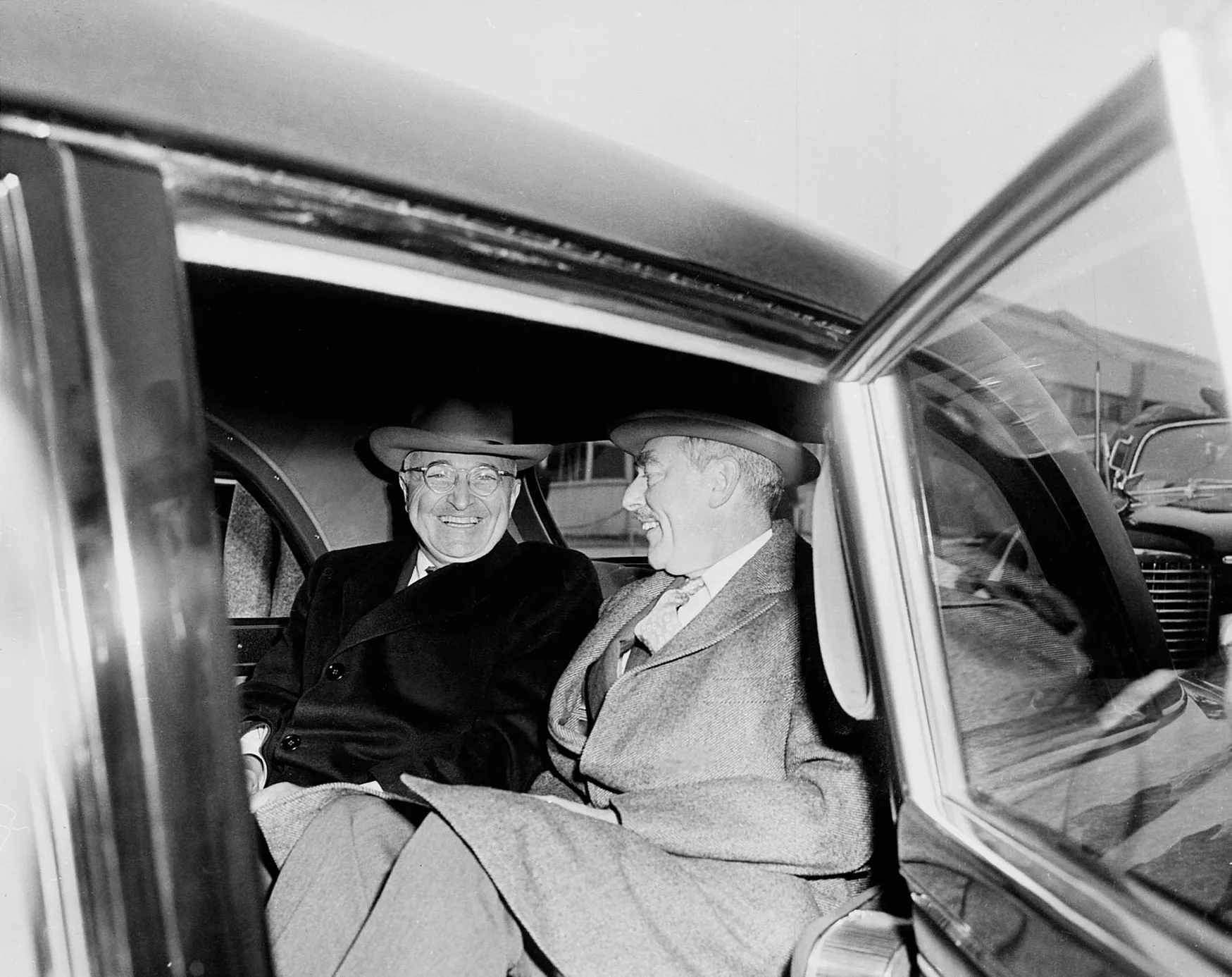 O πρόεδρος H. Truman με τον υπουργό Εξωτερικών D. Acheson (1949-1953) / Alamy, newyorker.com