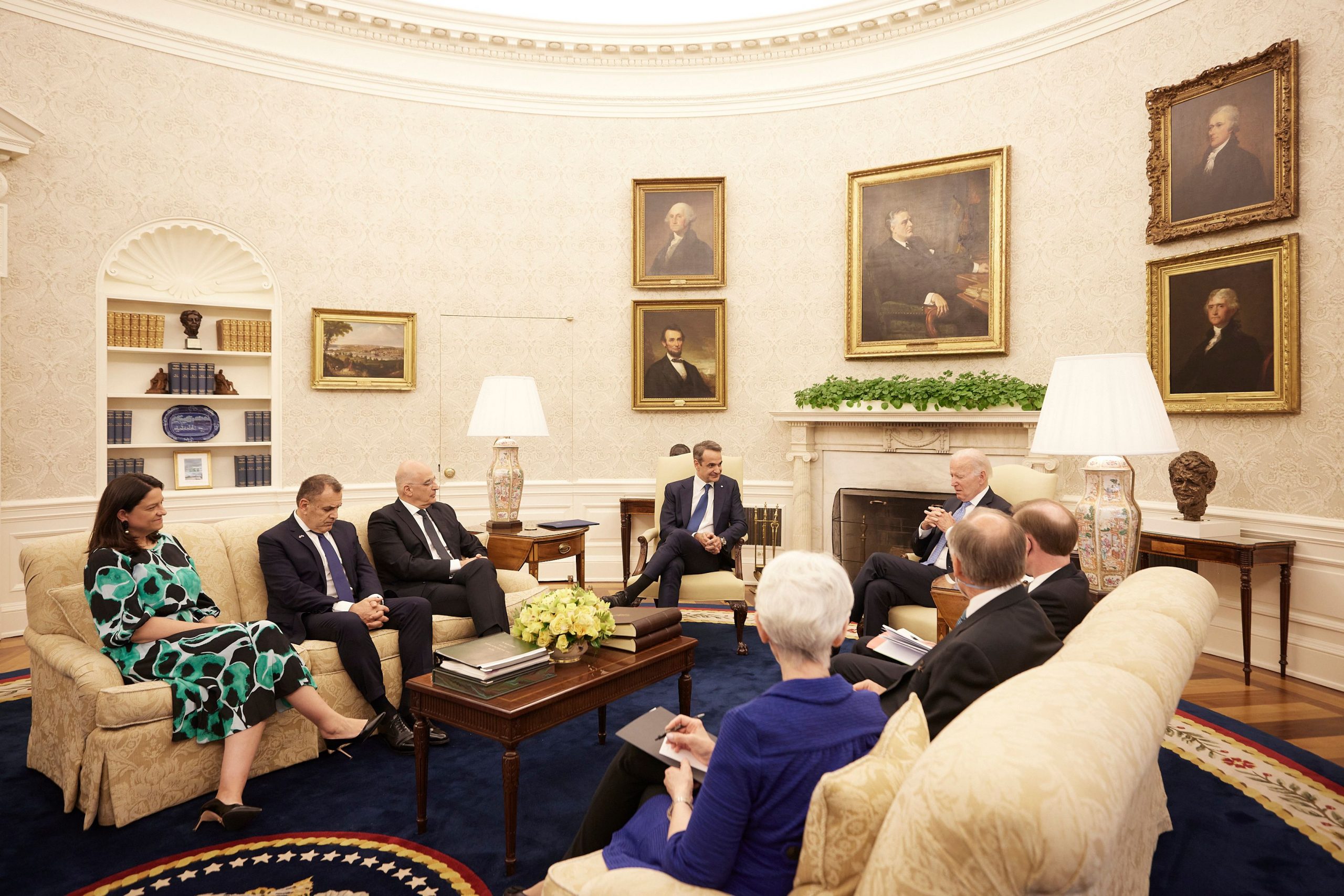 ΑΠΕ-ΜΠΕ