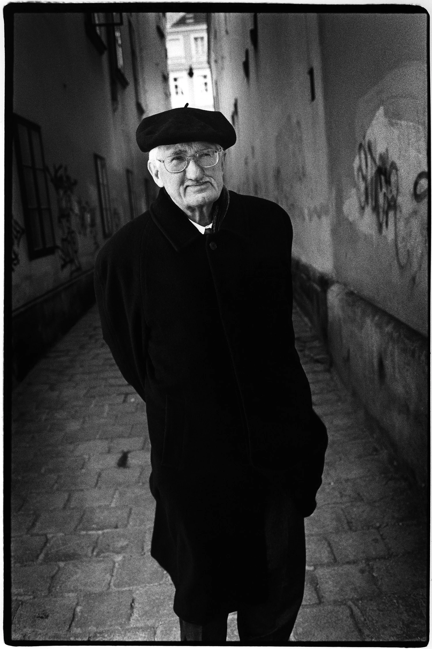 ο Jürgen Habermas στη Βιέννη τον Μάρτιο του 2004 / Jet Budelman, De Beeldunie, foreignpolicy.com