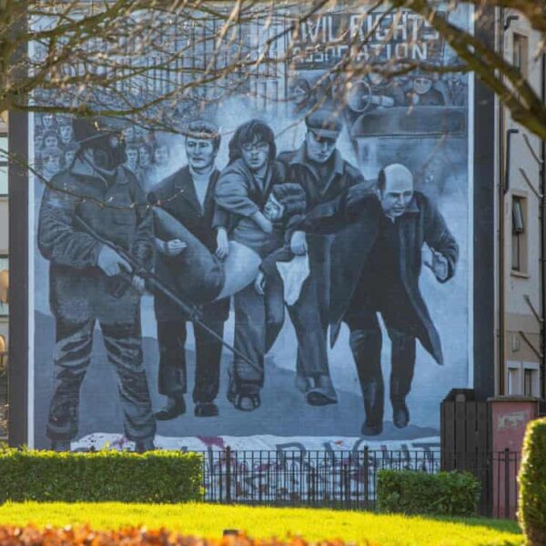 τοιχογραφία στο Derry, Β. Ιρλανδία, Paul Faith, AFP, Getty Images