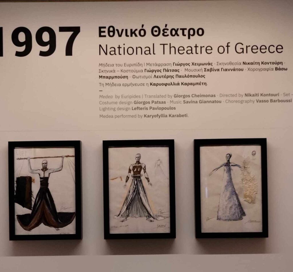 σχέδια του Γιώργου Πάτσα για τα κοστούμια του Ιάσονα, του Κρέοντα, του Χορού