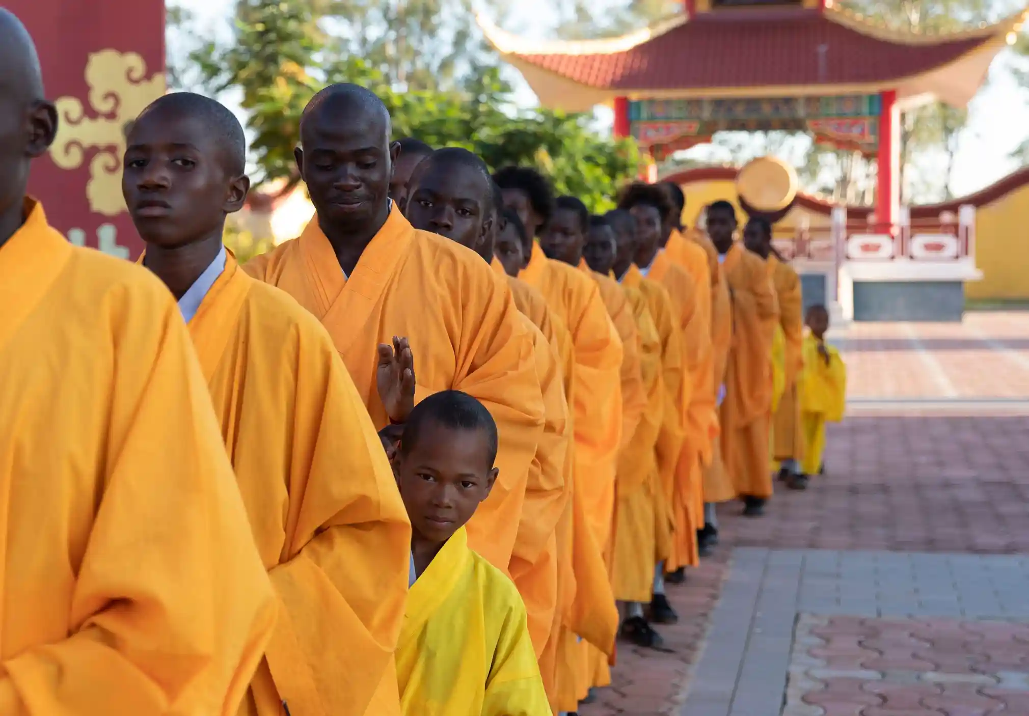 φοιτητές στο πολιτιστικό κέντρο του ναού Shaolin > Lusaka, Zάμπια / Xinhua, REX, Shutterstock