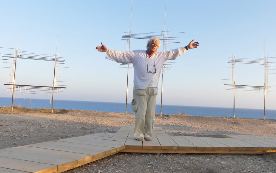 ‘Δέκα σημεία όρασης’ στην Πέτρα του Ρωμιού στην Πάφο (2017), kathimerini.gr