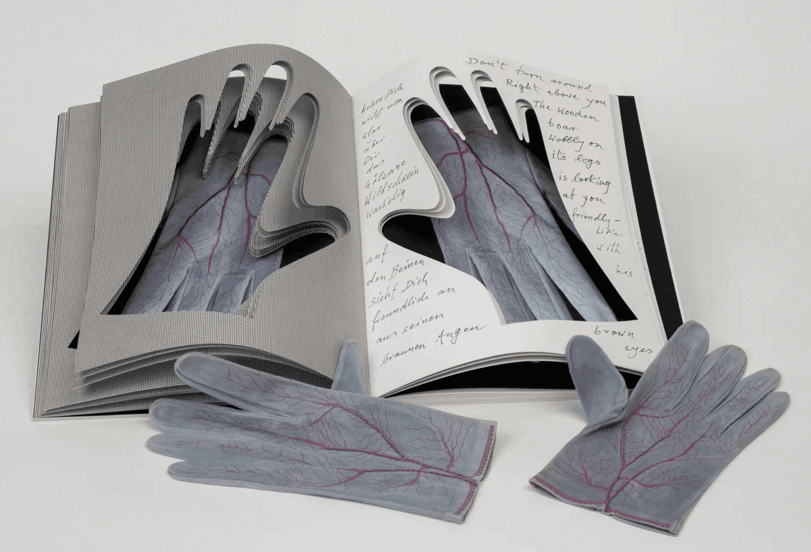 Méret Oppenheim, Gloves, 1985