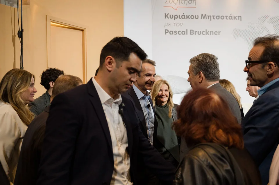 ο πρωθυπουργός με τον Χάρη Παμπούκη