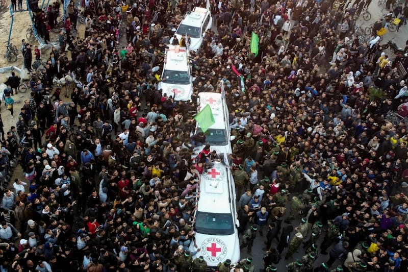 Mahmoud Al-Basos / Reuters