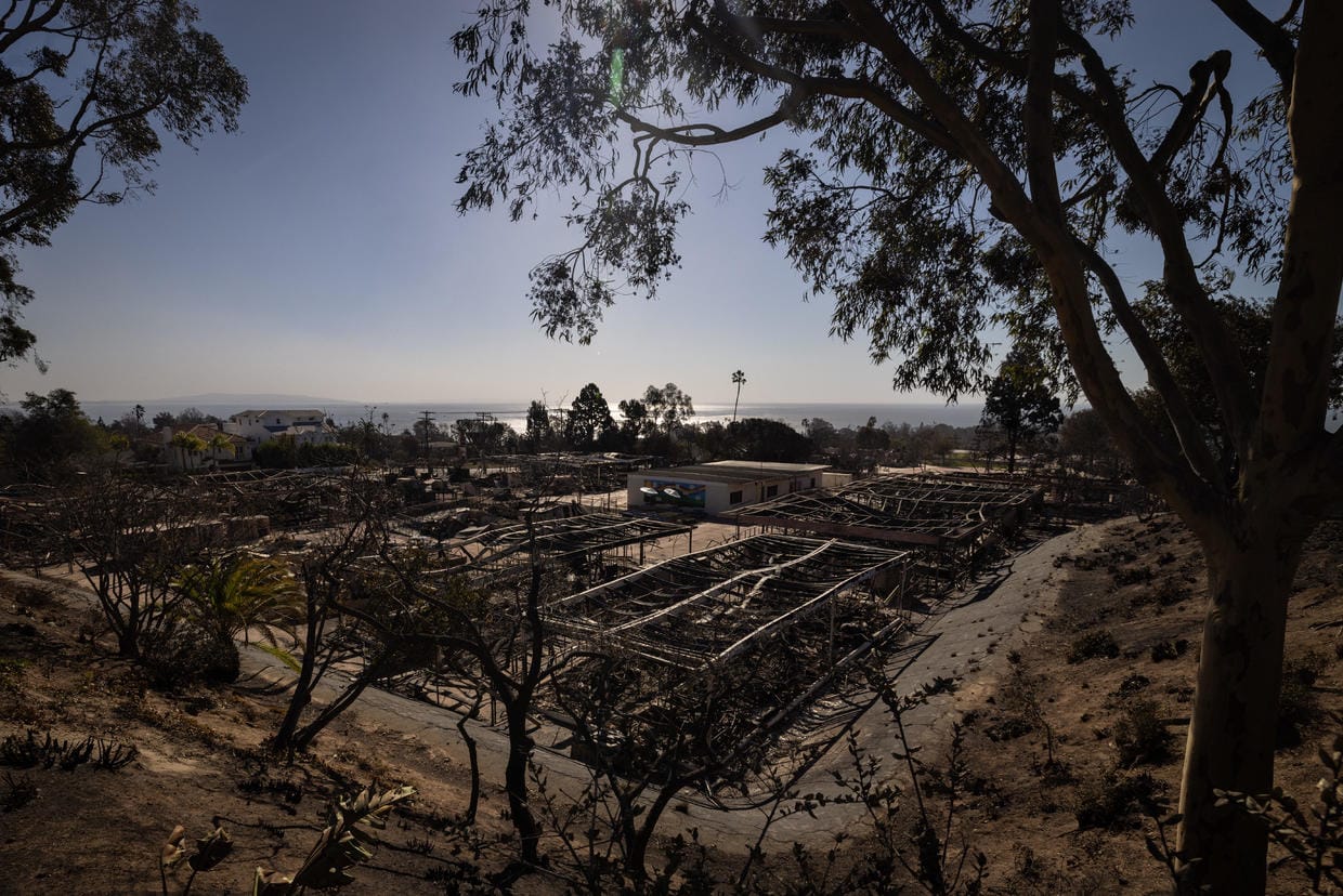 δημοτικό σχολείο Marquez Charter, Pacific Palisades (12.01) / Jason Armond, Los Angeles Times, Getty Images