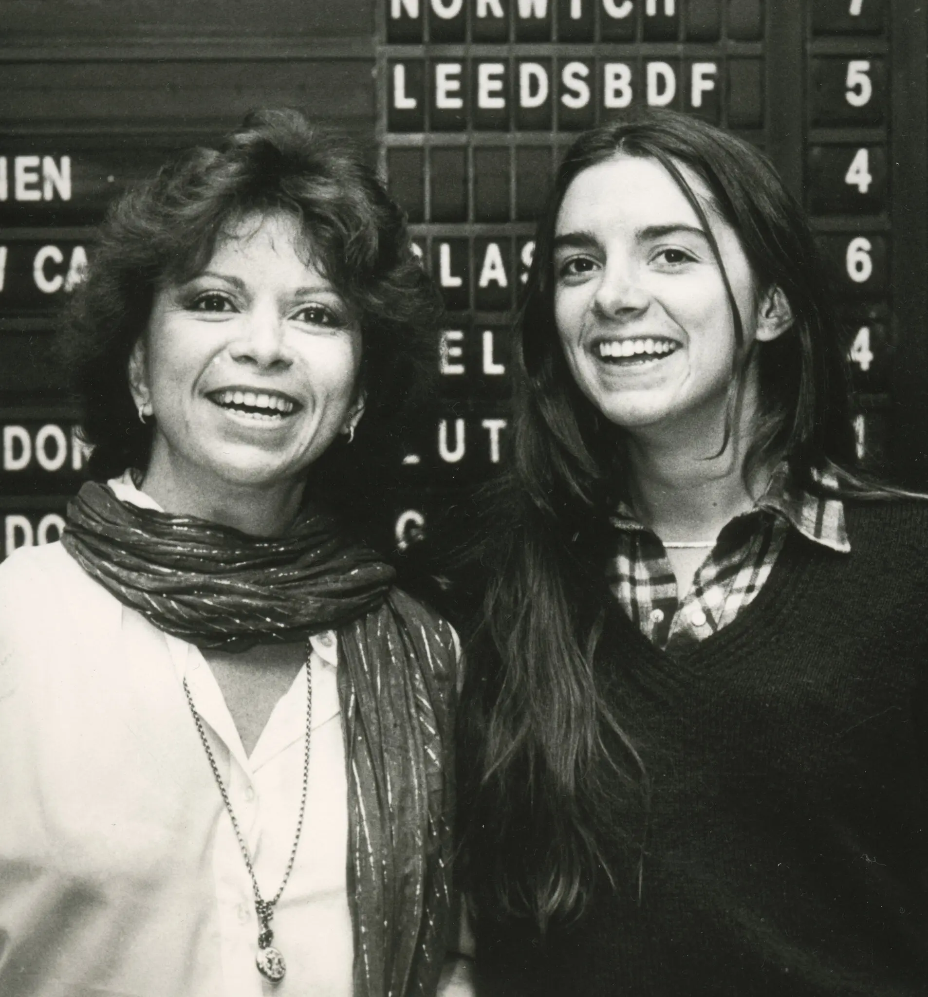 με την κόρη της / Isabel Allende Archives 